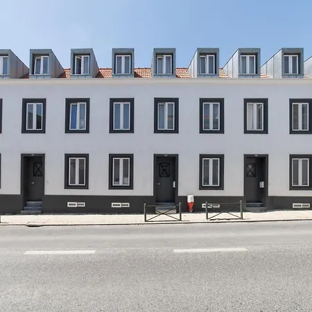 Apartment Hill House - No. 589b