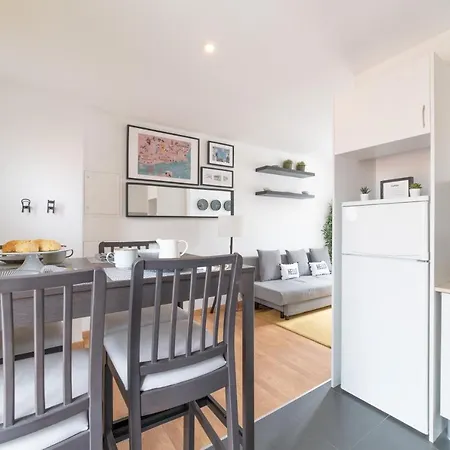 Apartamento Hill House - No. 589b