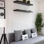 Hill House - No. 589b Apartman